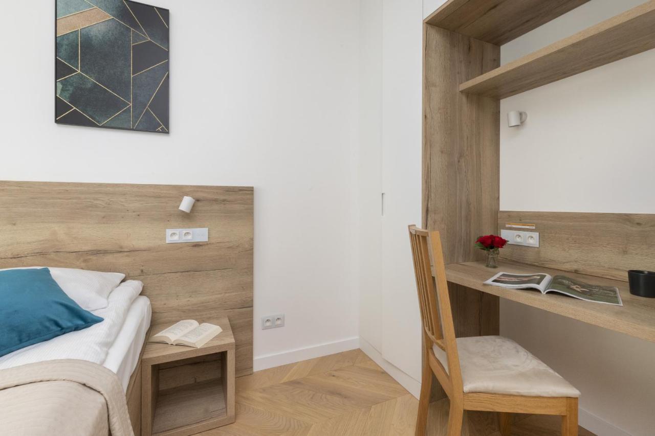Warsaw Praga Okrzei Apartment By The River By Noclegi Renters Buitenkant foto