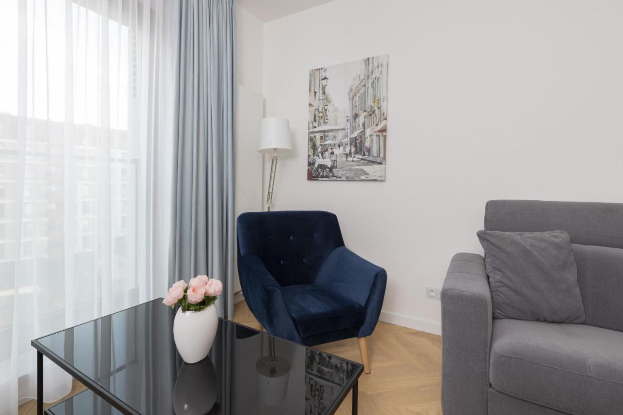 Warsaw Praga Okrzei Apartment By The River By Noclegi Renters Buitenkant foto